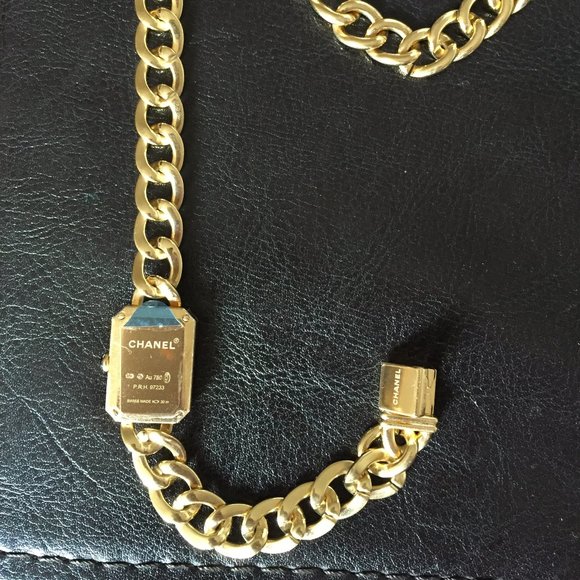 CHANEL 18k Gold w/ Diamonds Watch H3750 LUXURY - Picture 8 of 8